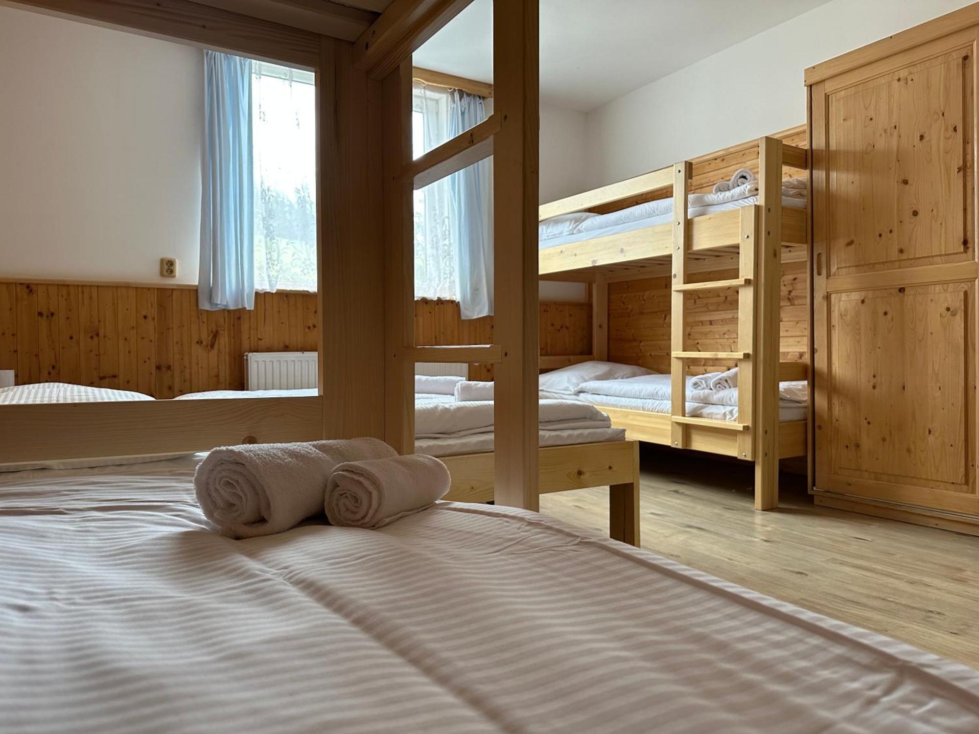 Horsky Hotel Kycerka Velké Karlovice Exteriér fotografie