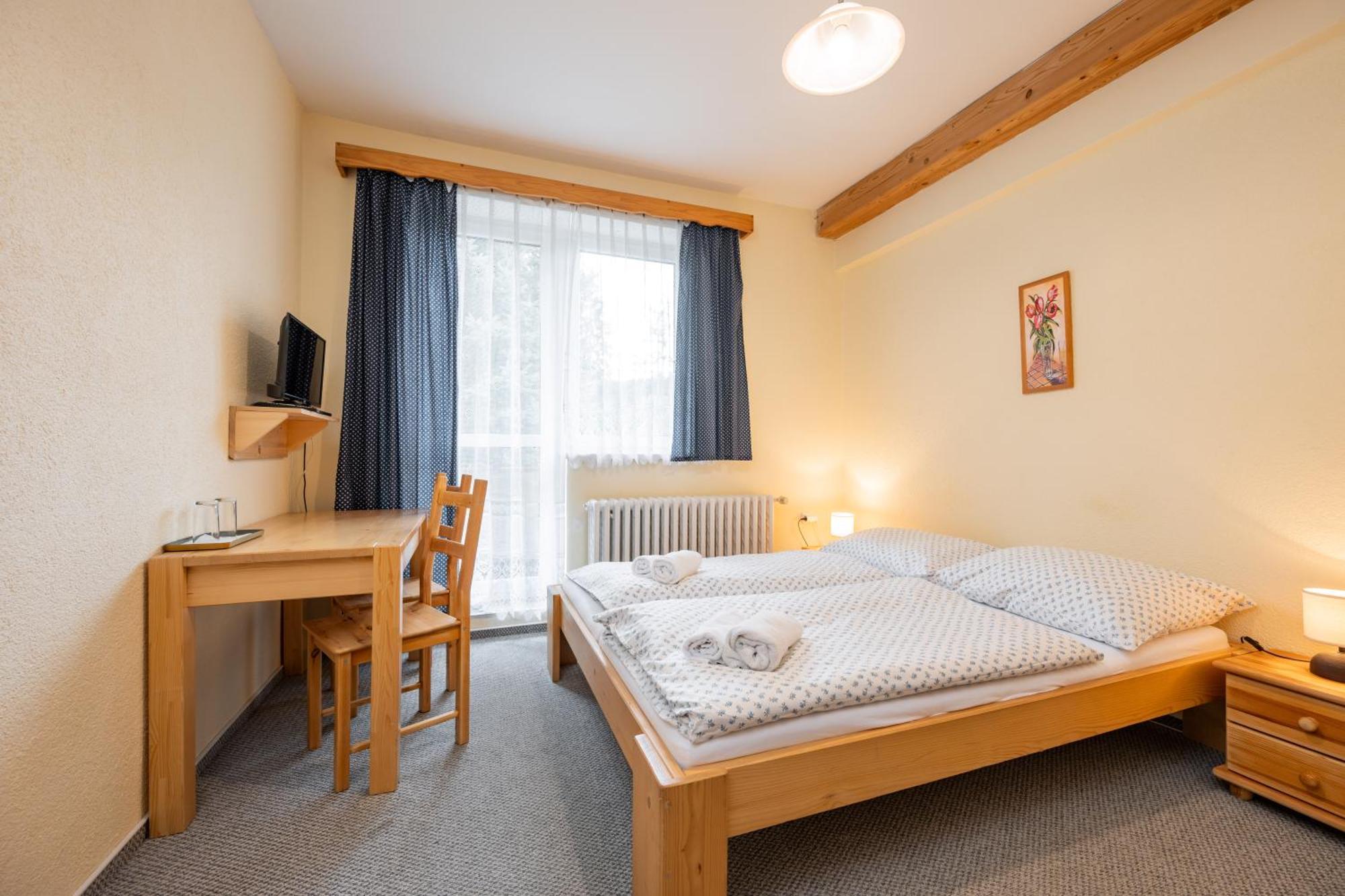 Horsky Hotel Kycerka Velké Karlovice Exteriér fotografie