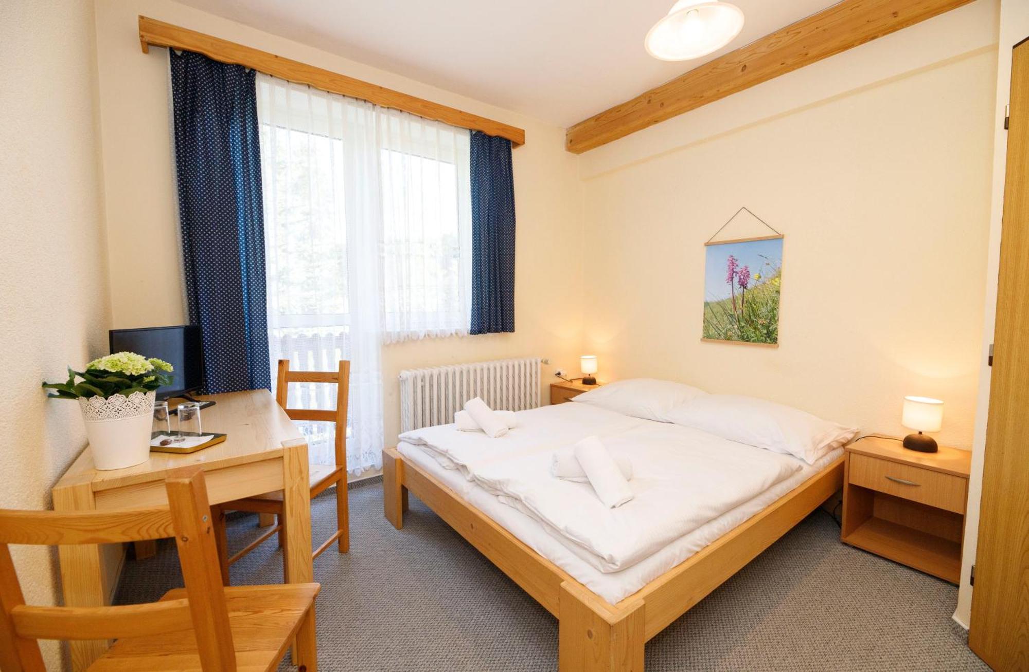 Horsky Hotel Kycerka Velké Karlovice Exteriér fotografie